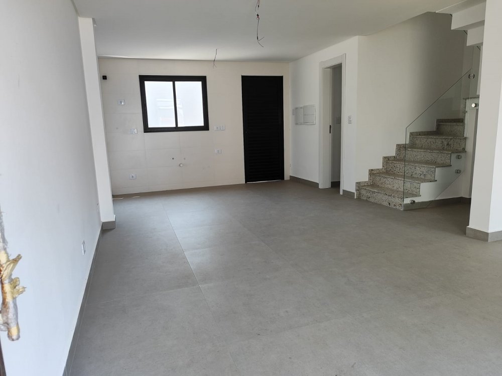 Sobrado em Condomnio - Venda - Boa Vista - Curitiba - PR