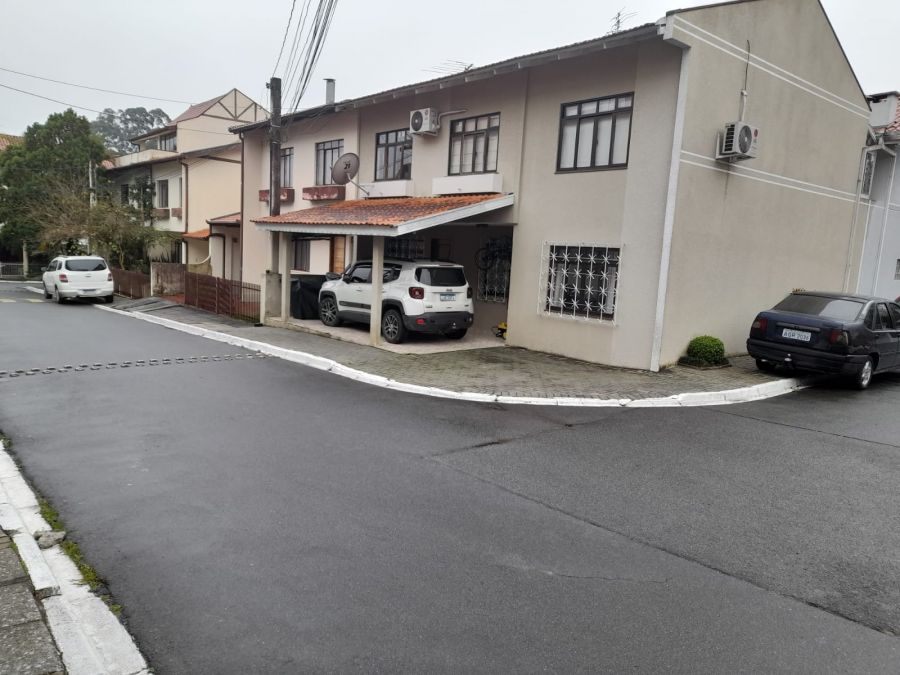 Sobrado em Condomnio - Venda - Porto - Curitiba - PR