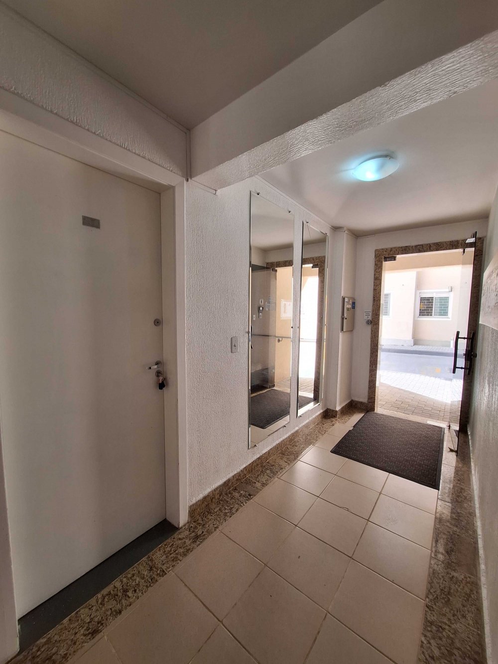 Apartamento - Curitiba, PR no bairro Cristo Rei — foto 3